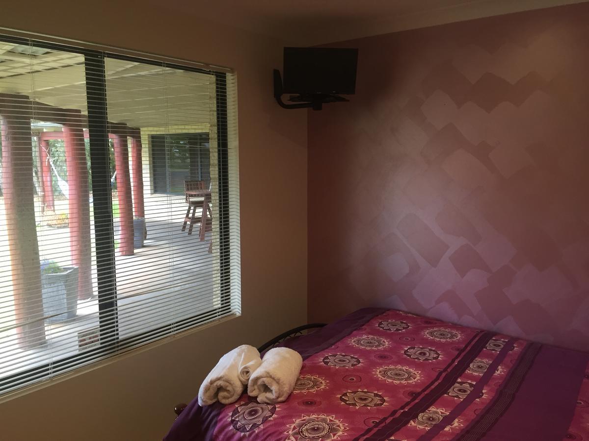 بوسيلتون Kalgaritch Shortstay Accomodation المظهر الخارجي الصورة